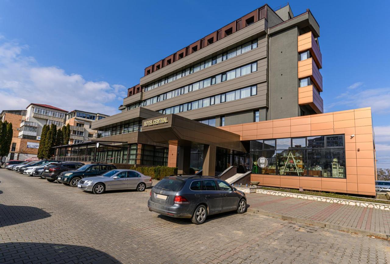 Hotel Central Pascani Exterior photo